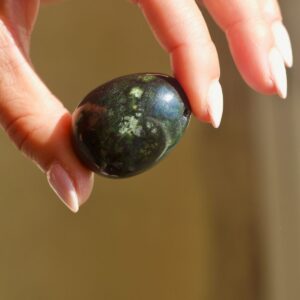 Nephrite Jade Yoni egg