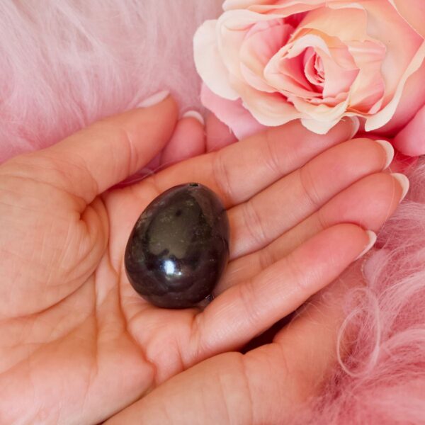 Nephrite Jade Yoni egg - Image 3