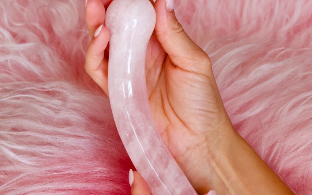 True Love – Rose Quartz Yoni Wand