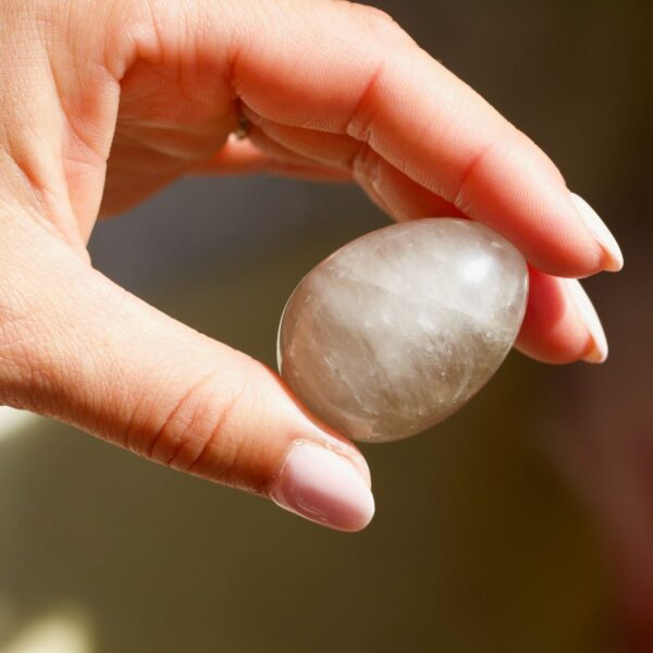 Smoky Quartz Yoni Egg - Image 2